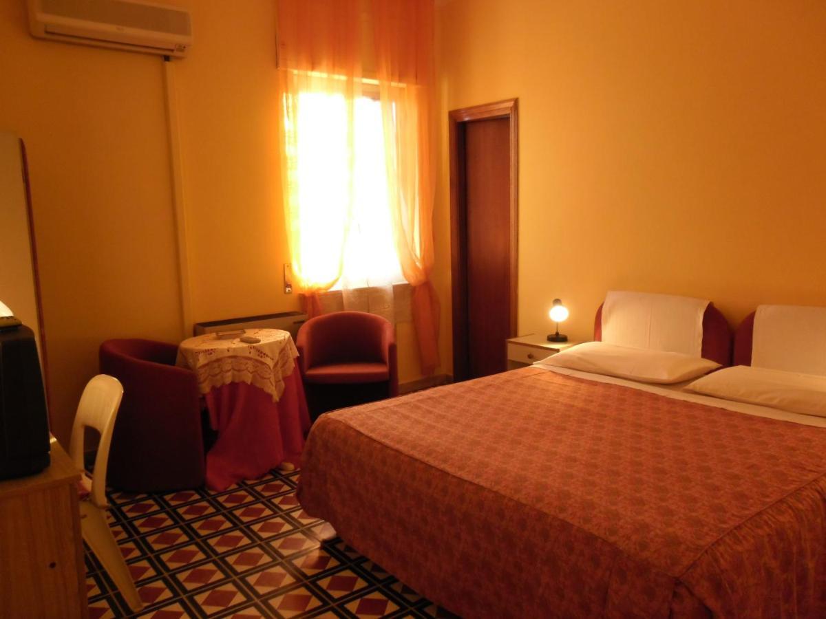 Hotel Torino ฟาแลร์นา ห้อง รูปภาพ